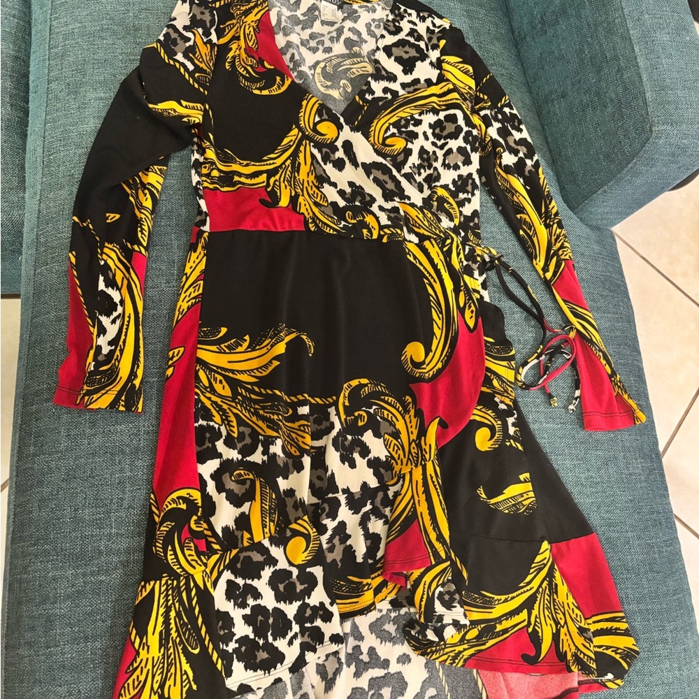 VENUS Black, White & Yellow Mixed Print Dress